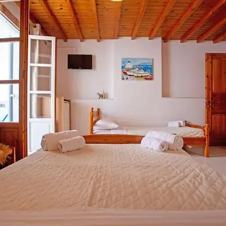 Irida * Mykonos Town